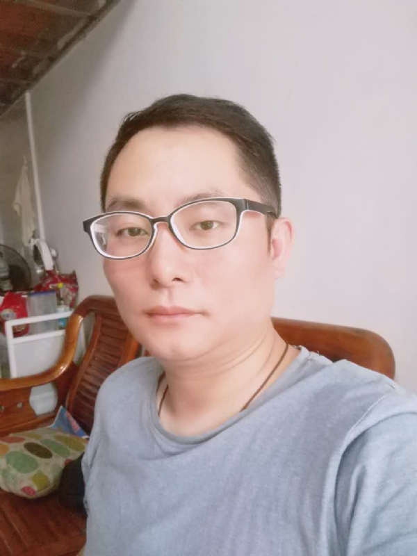 流星的尾巴的第一张照片--明溪相亲网