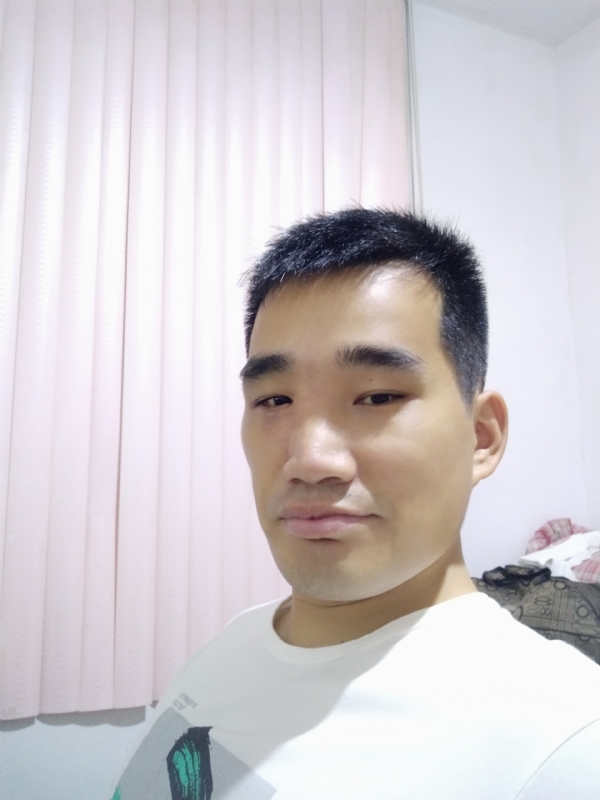大男孩的第一张照片--明溪相亲网