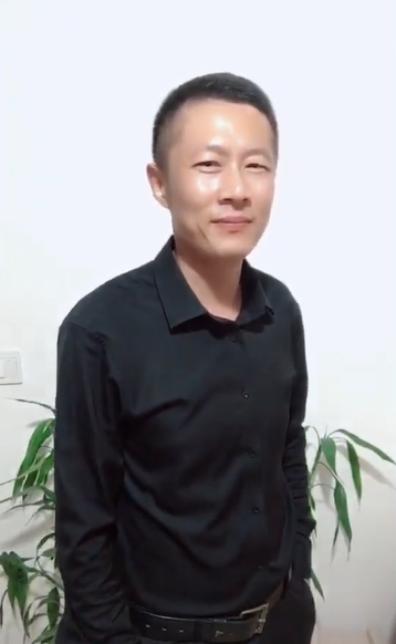 地huhi的第一张照片--明溪相亲网