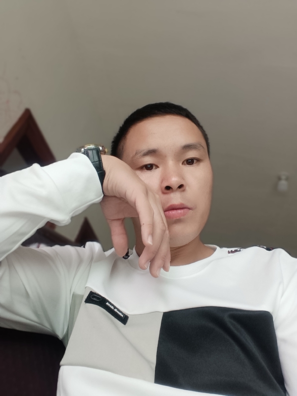 冷漠的第一张照片--明溪相亲网