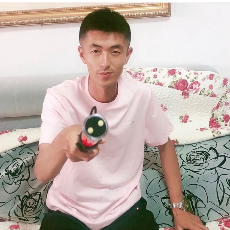转身留下孤独的她的第一张照片--明溪相亲网