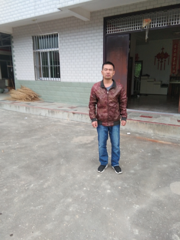 阿泉的第一张照片--明溪相亲网
