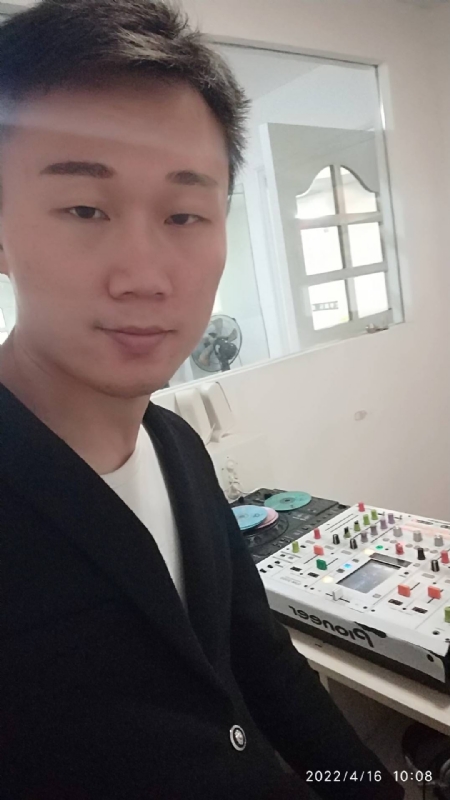 林锋的第三张照片--明溪相亲网