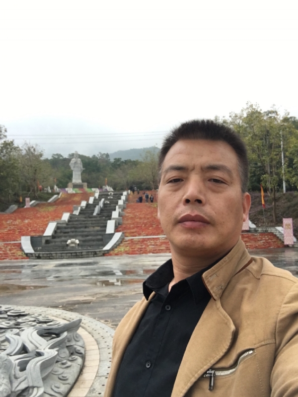 开心的松鼠的第一张照片--明溪相亲网