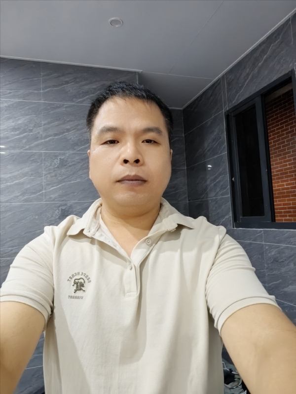 刘两水的第一张照片--明溪相亲网